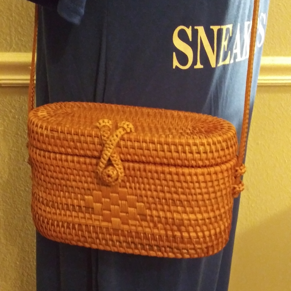 Wicker purses - Picture 4 of 8